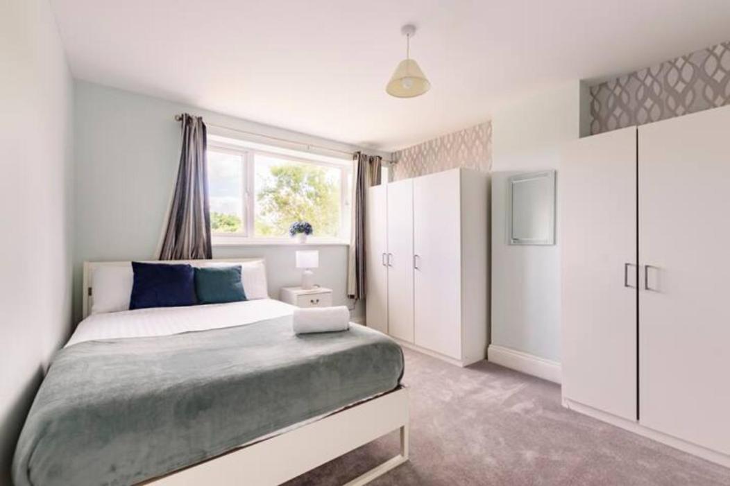 Apartment Overbury Lodge, Birmingham With Free Parking Northfield